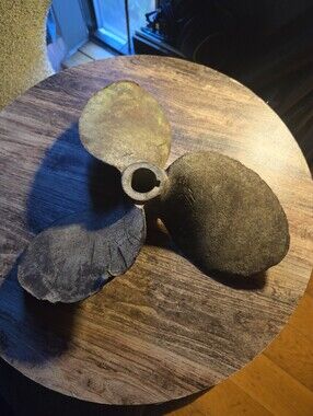 Vintage Three-Blade Brass Boat Propeller - Brown/Green Patina